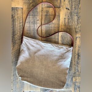 Blende Beige and White Linen Shoulder Bag with a Leather Strap